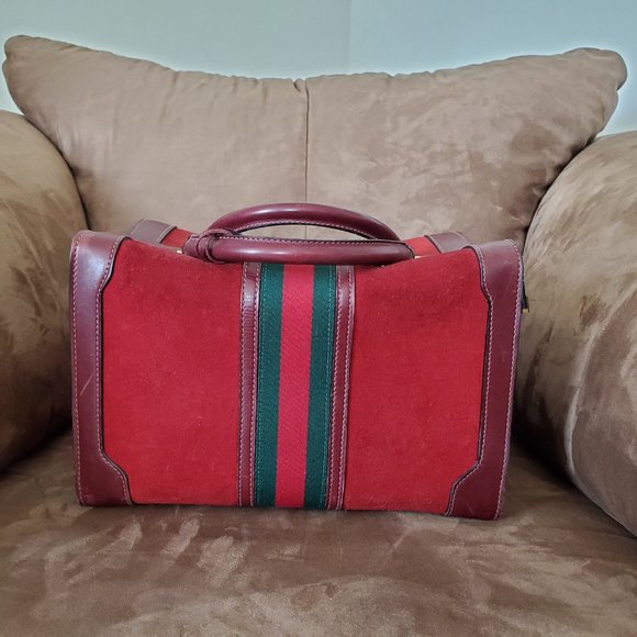 Gucci Handbags - Rare Gucci Train Case Vanity Vintage Authentic